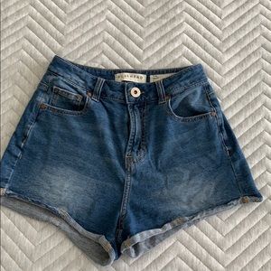 Bullhead Denim Mom Shorts from Pacsun
